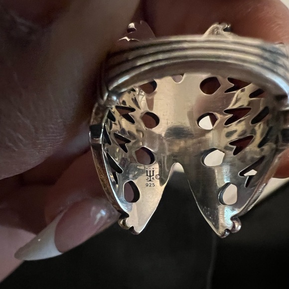 James Avery Retired Tracery Fan Ring - Picture 2 of 4